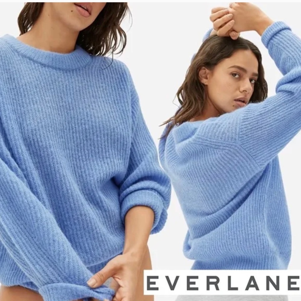 Everlane alpaca blend lightweight blue crew, neck, long sleeve sweater